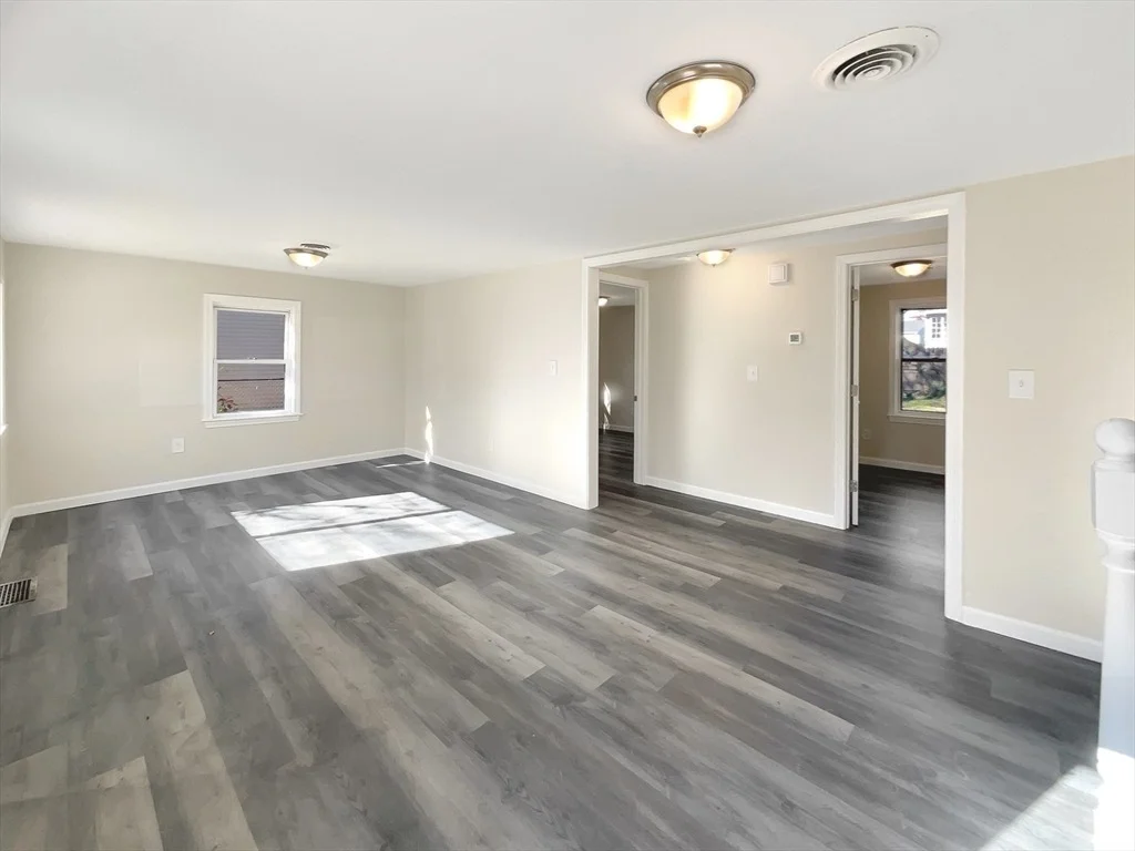 Photo of 23 Jane St