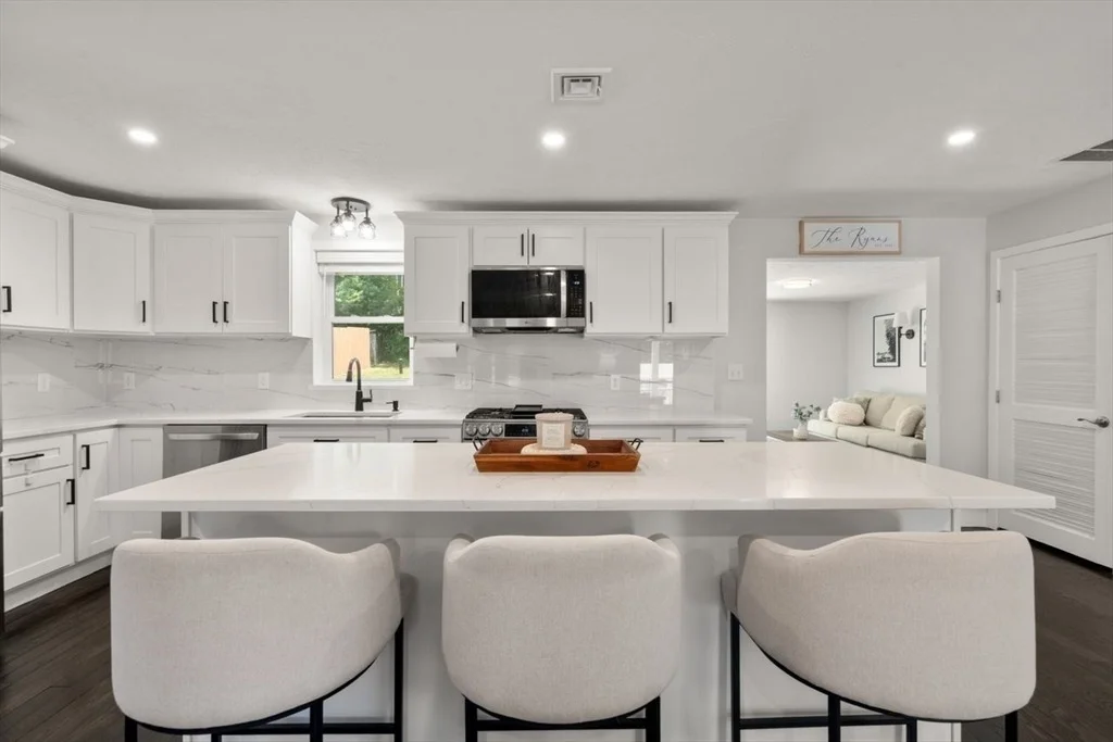 Photo of 9 Beach Rd