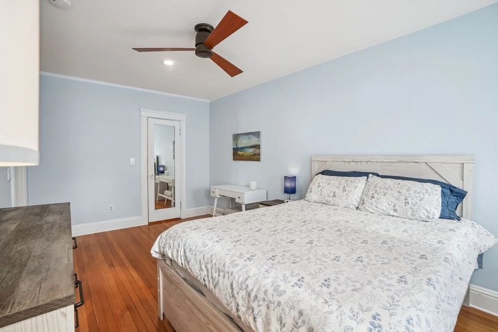 Photo of Unit 18 at 116 Riverway