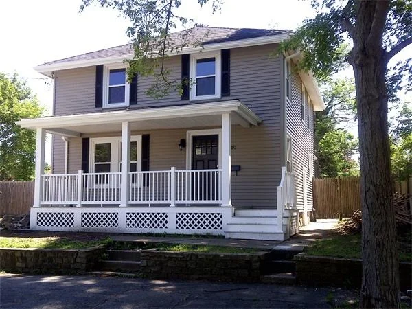 Photo of 10 Everett St