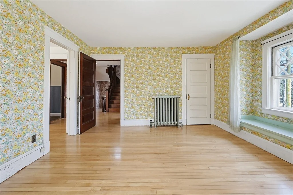 Photo of 92 Dennison Ave