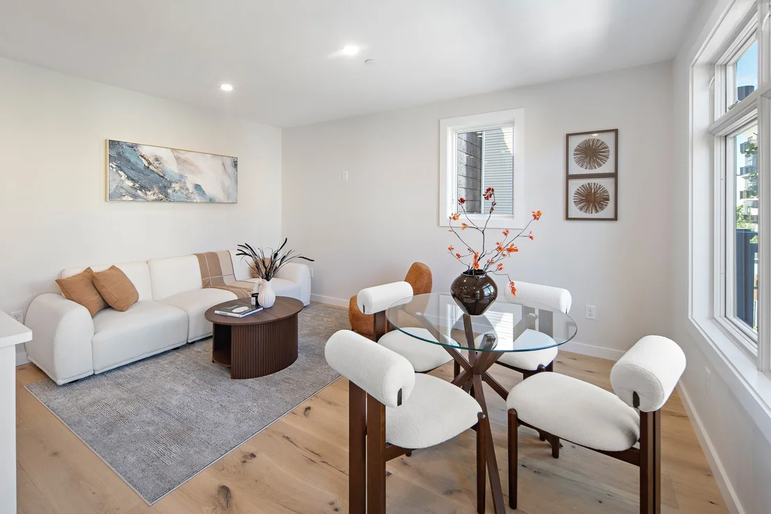 Photo of Unit 2 at 46 Everett Street