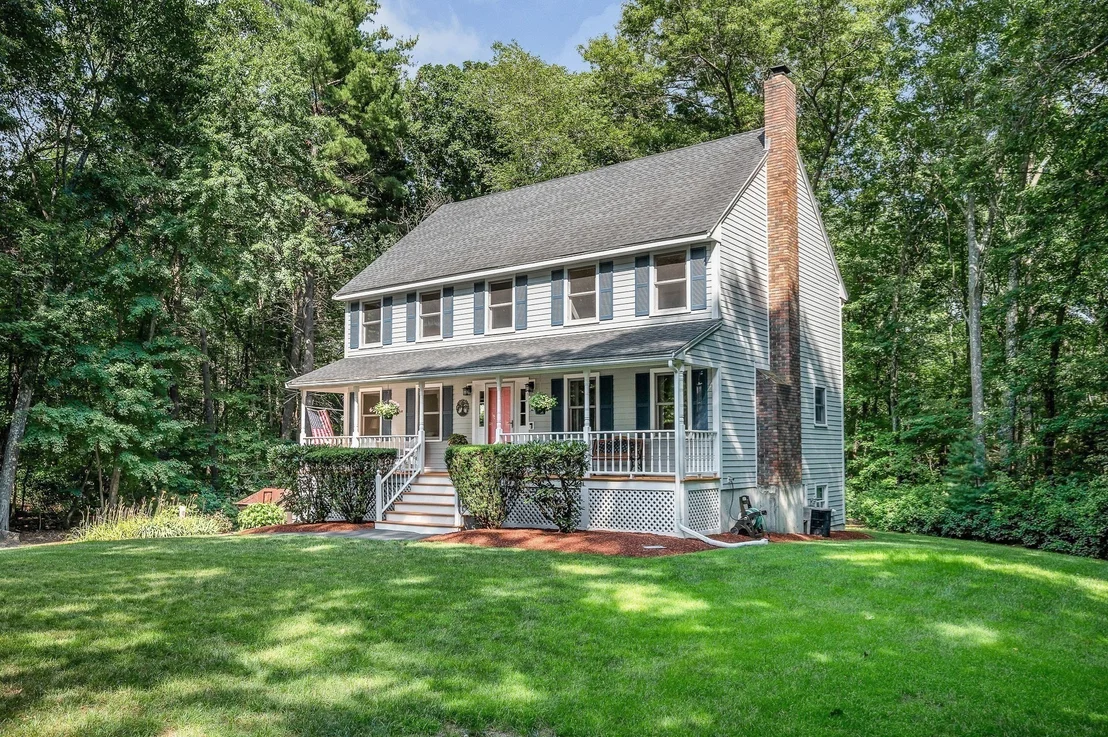 Photo of 24 Apache Way