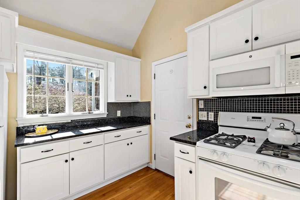 Photo of 120 Stonehenge Dr