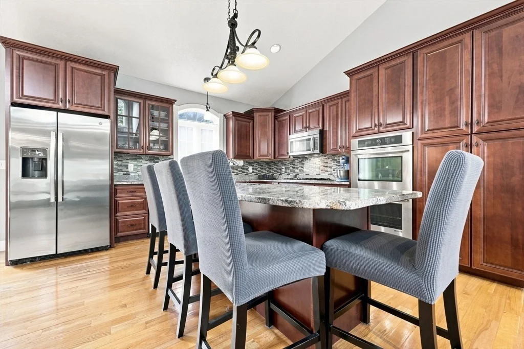 Photo of 154 Mayflower Ave