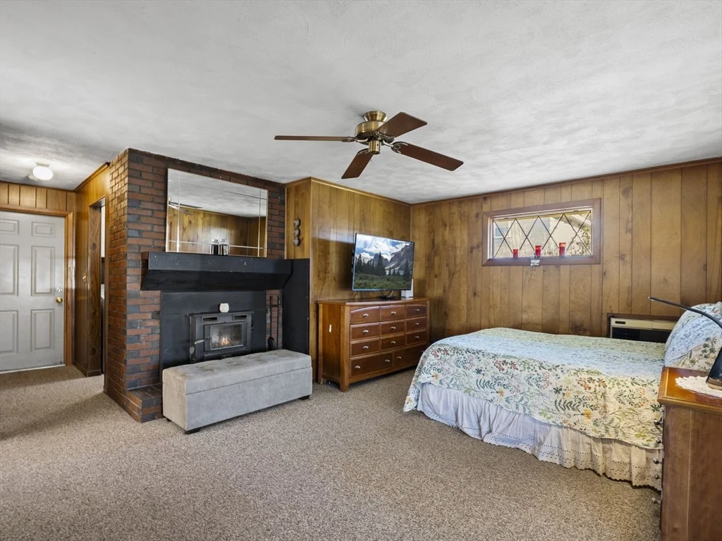 Photo of 11 Reservoir Dr.