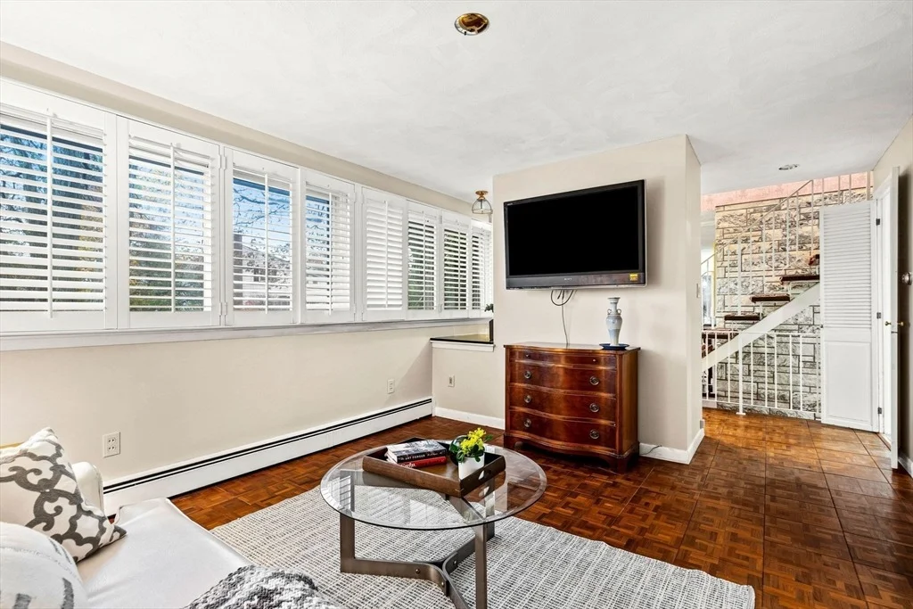 Photo of 10 Quadrant Road