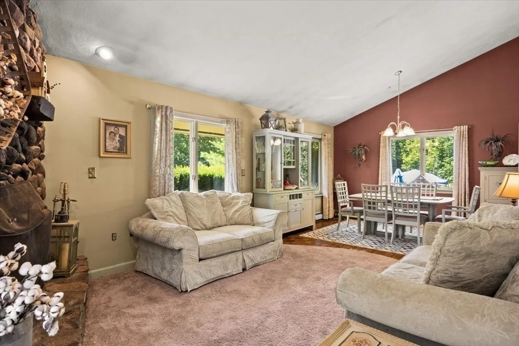 Photo of 11 Longview Rd