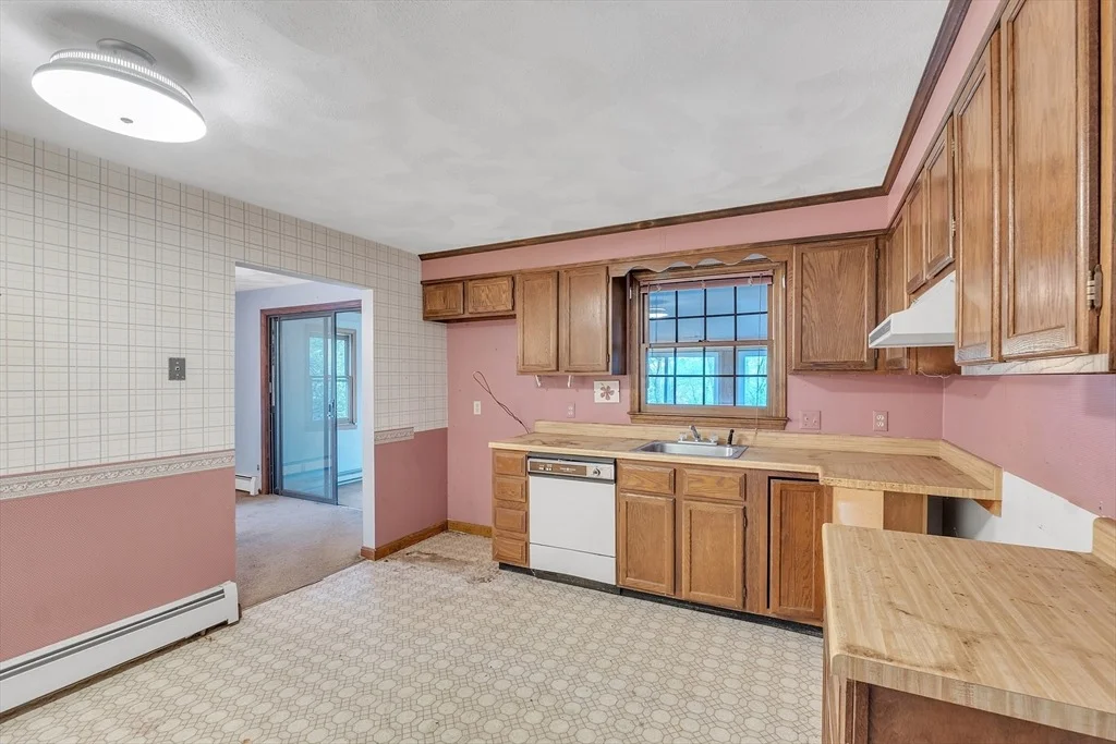 Photo of 47 Peltier St