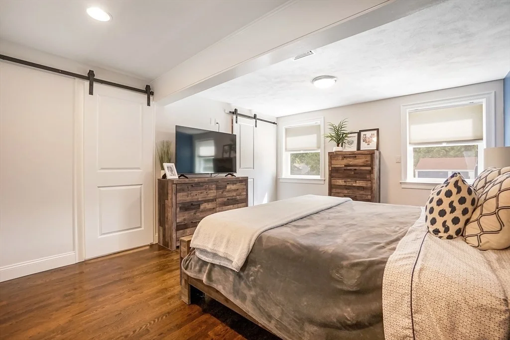 Photo of 19 Edgell Dr