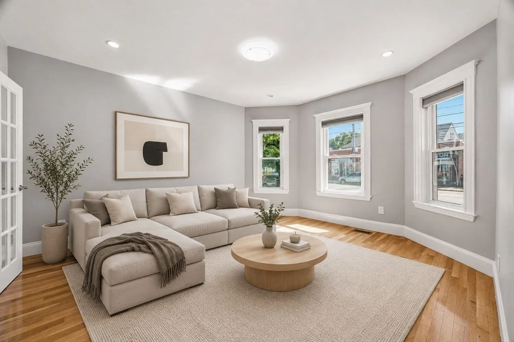 Photo of Unit 1 at 67 Broadway