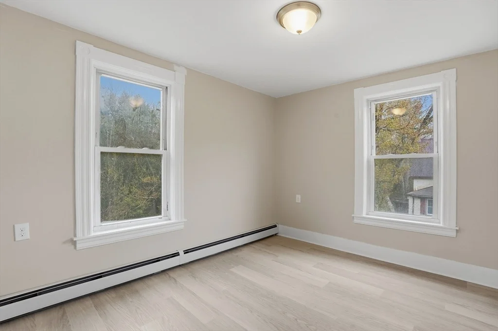 Photo of 5 Russell Avenue