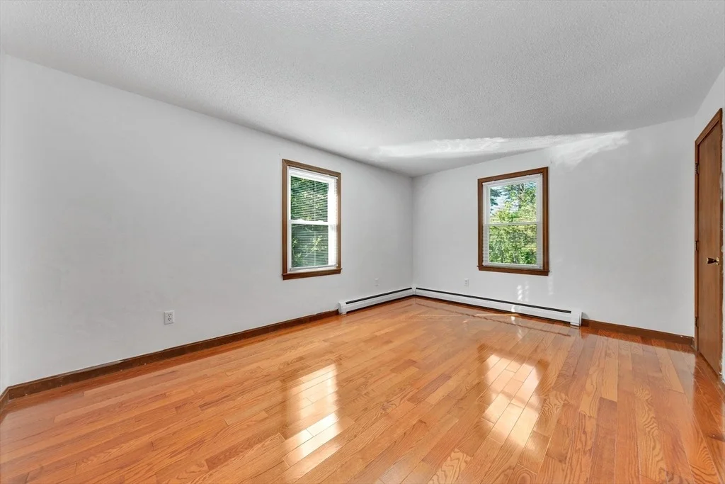 Photo of 50 Laurel St
