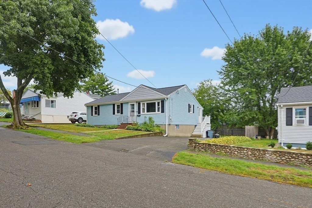 Photo of 7 Haskell Pl