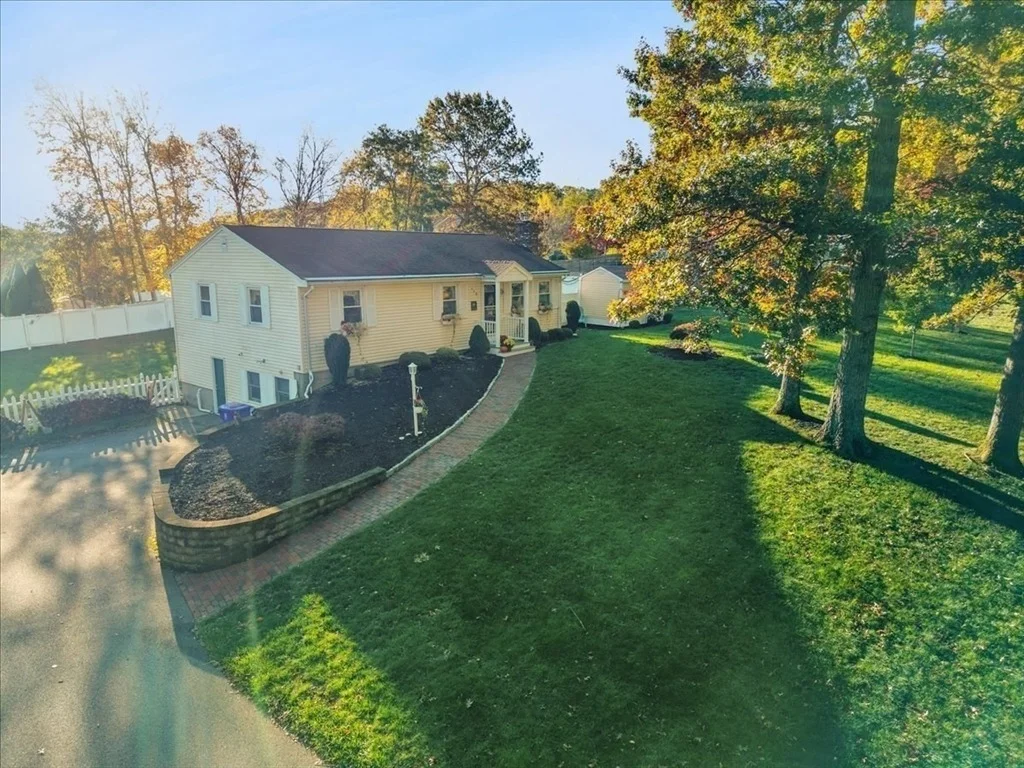 Photo of 113 Scadding St