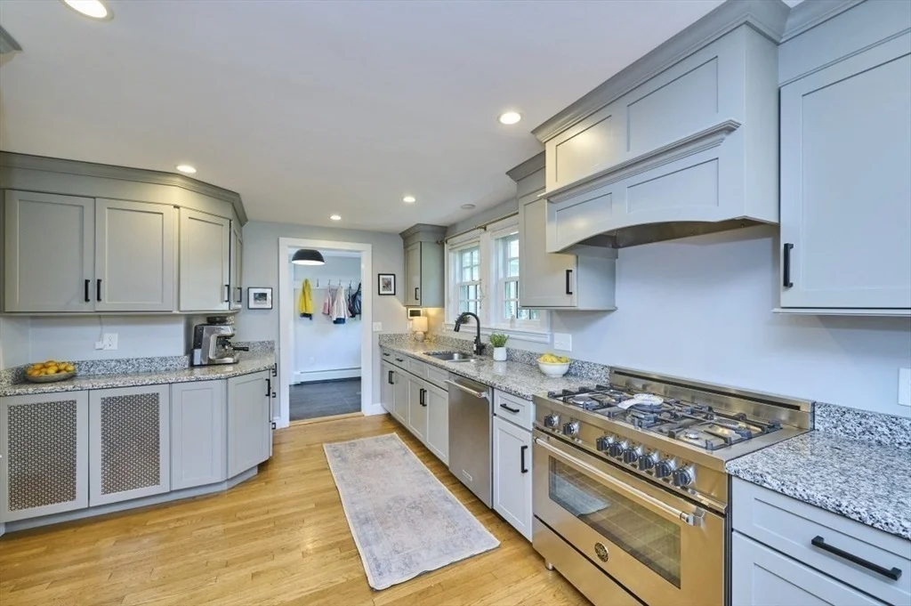 Photo of 75 W Central St