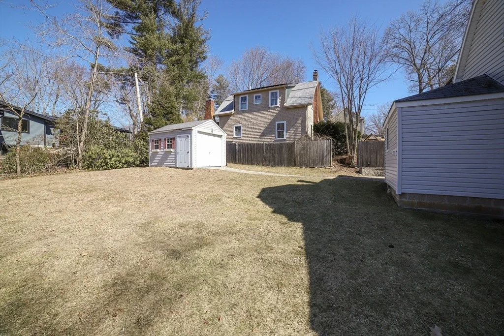 Photo of 27 Riverside Ave