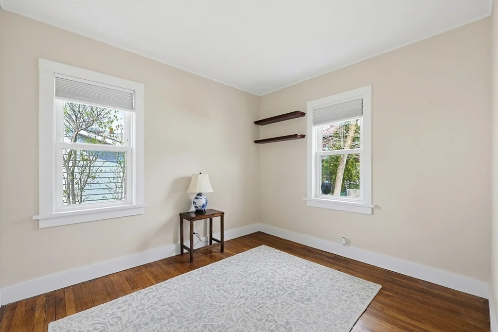 Photo of 16 Coolidge Ave