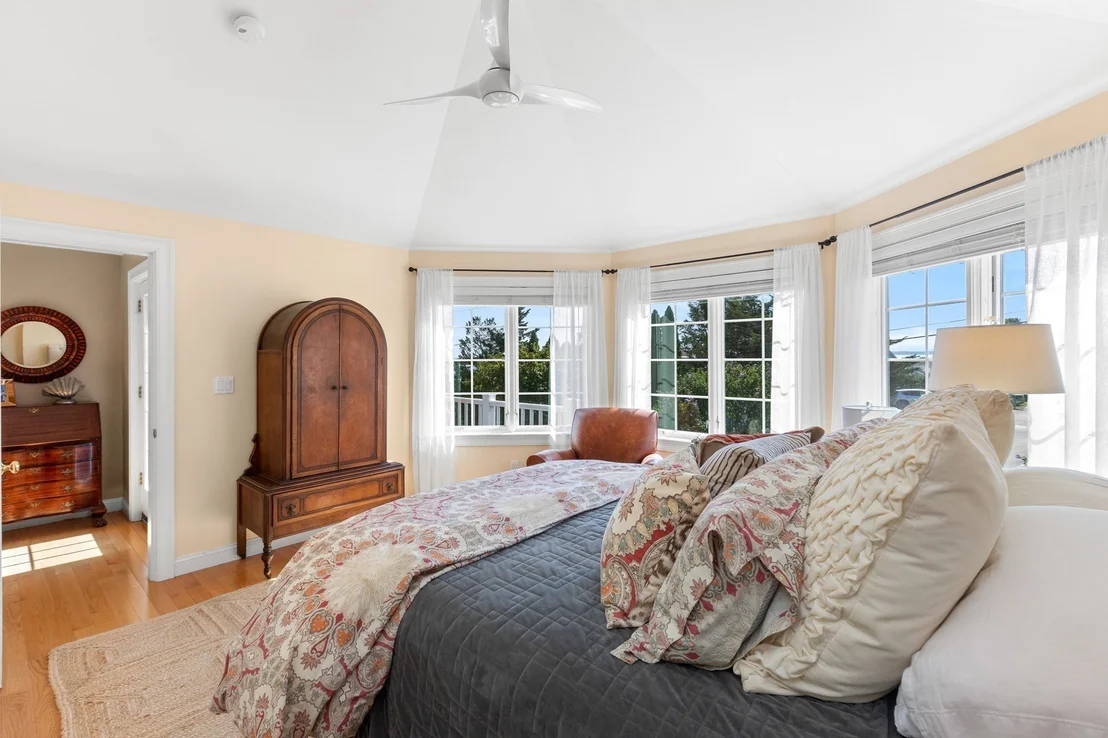 Photo of 27 Bayview Road
