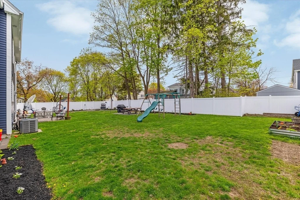 Photo of 200 Greeley St