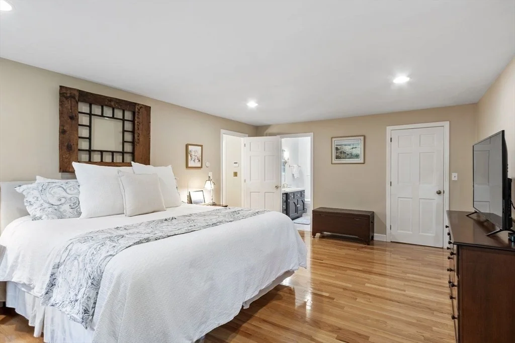 Photo of 5 Wedgewood Drive