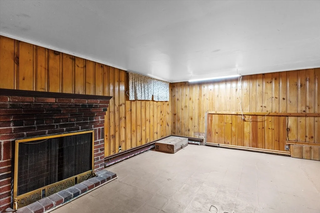 Photo of 70 Mayfair Street