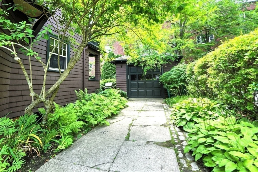 Photo of 17 Wave Street