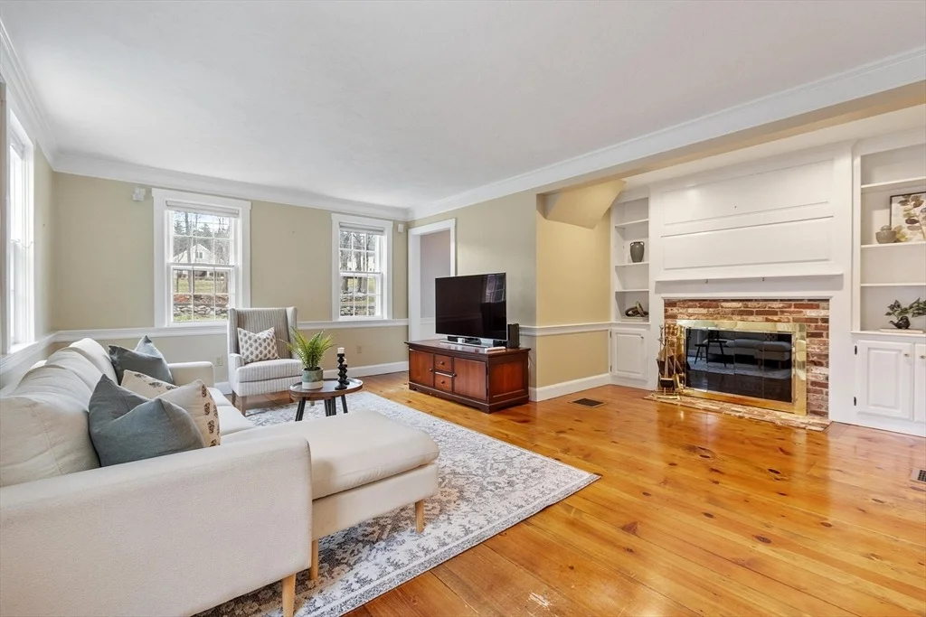 Photo of 39 Bare Hill Rd