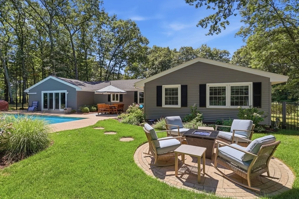 Photo of 17 Hickory Lane