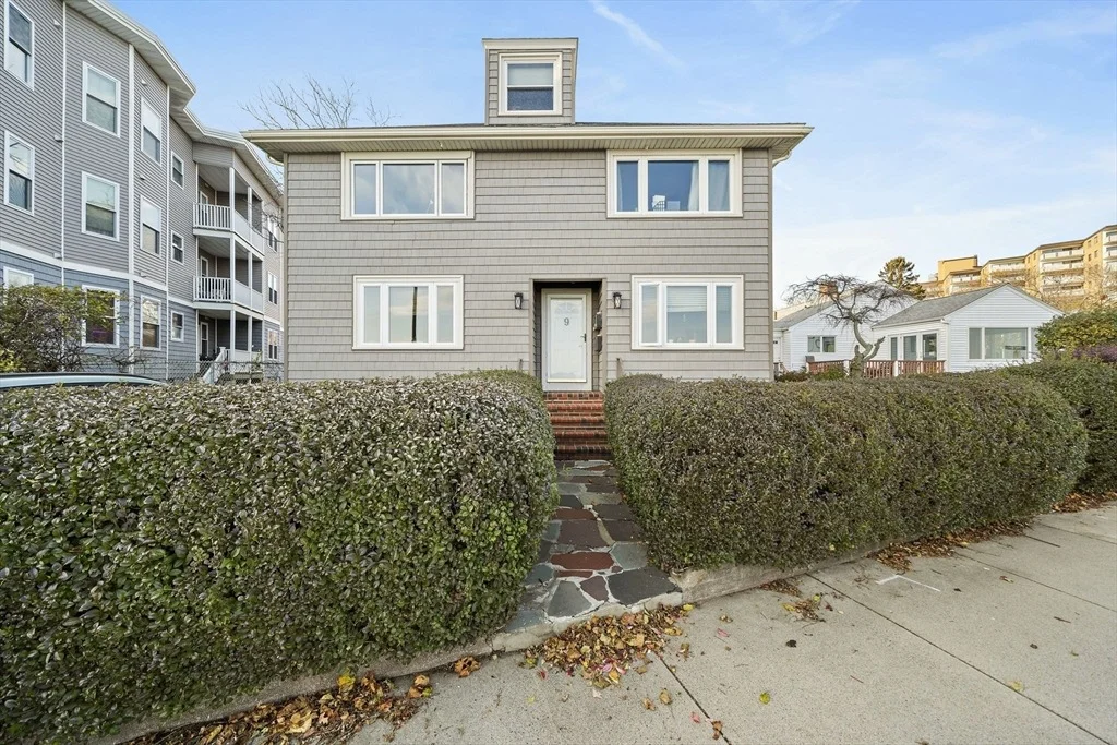 Photo of Unit 4 at 9 Beach Road