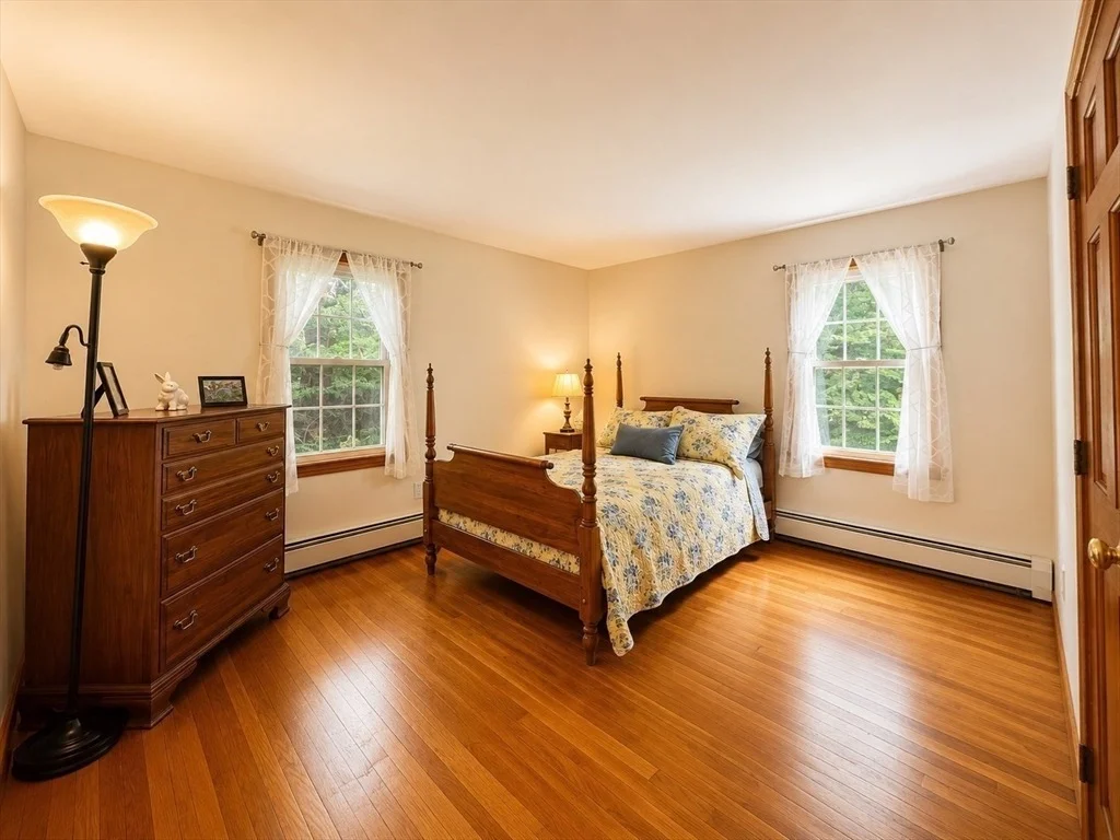 Photo of 32 Crestview Drive