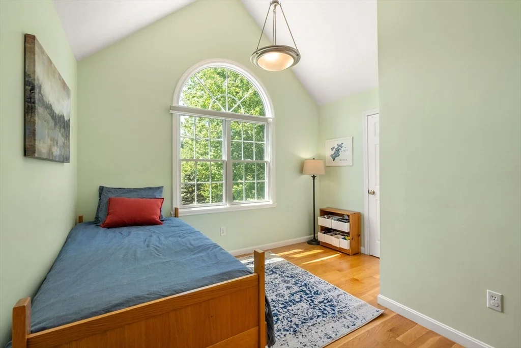 Photo of 48 Beethoven Ave