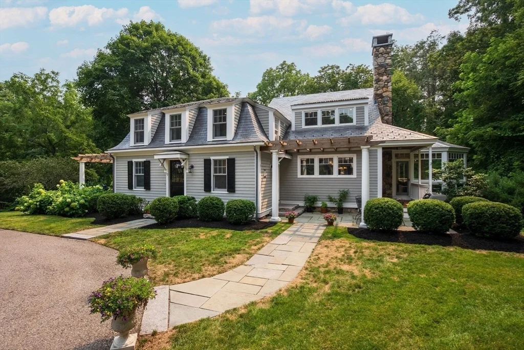 Photo of 32 Intervale Rd
