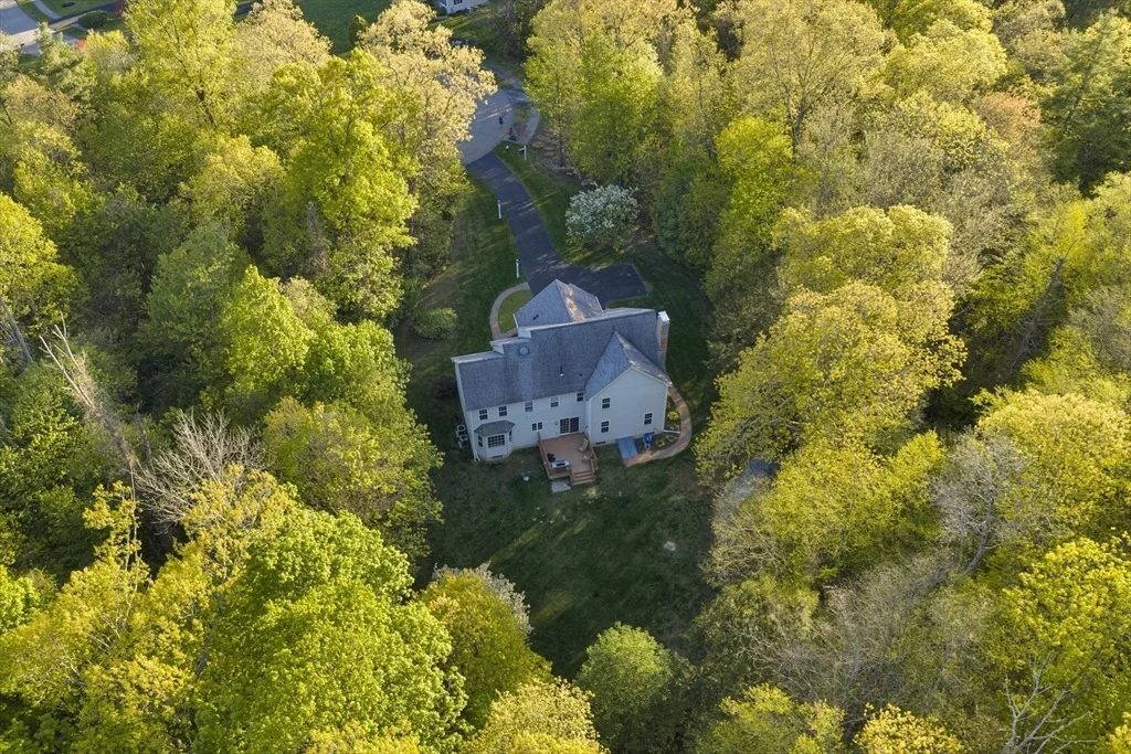 Photo of 10 Turner Ln