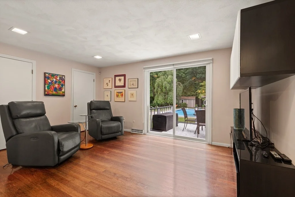 Photo of 35 Foxfire Drive