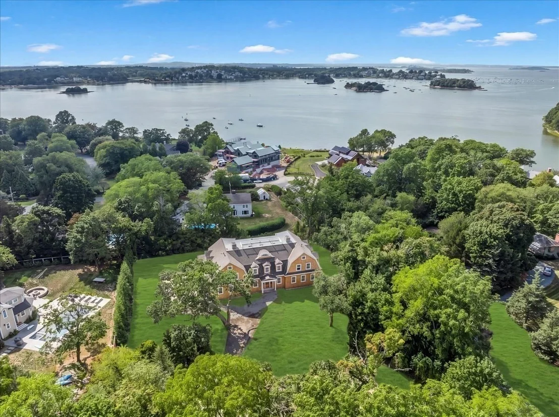 Photo of 112 Martins Ln