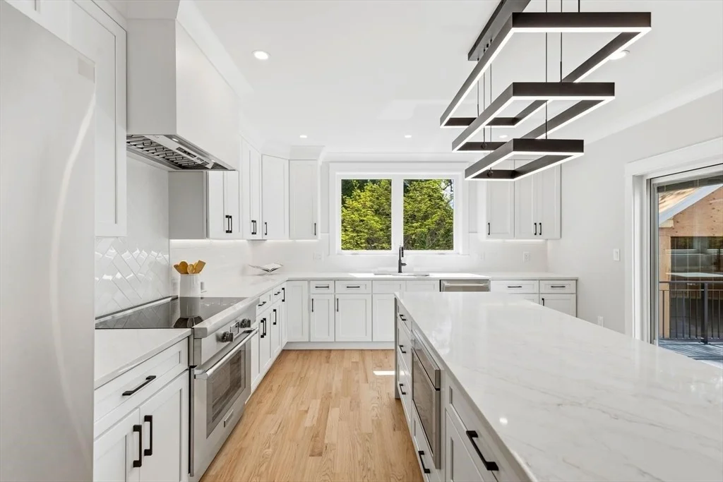 Photo of 27 Lewis Avenue