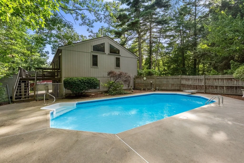 Photo of 6 Jerry Rd