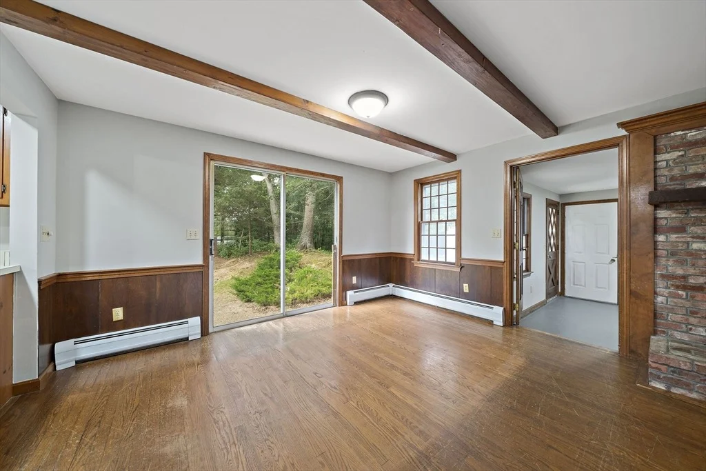 Photo of 70 Joyce Anne Rd