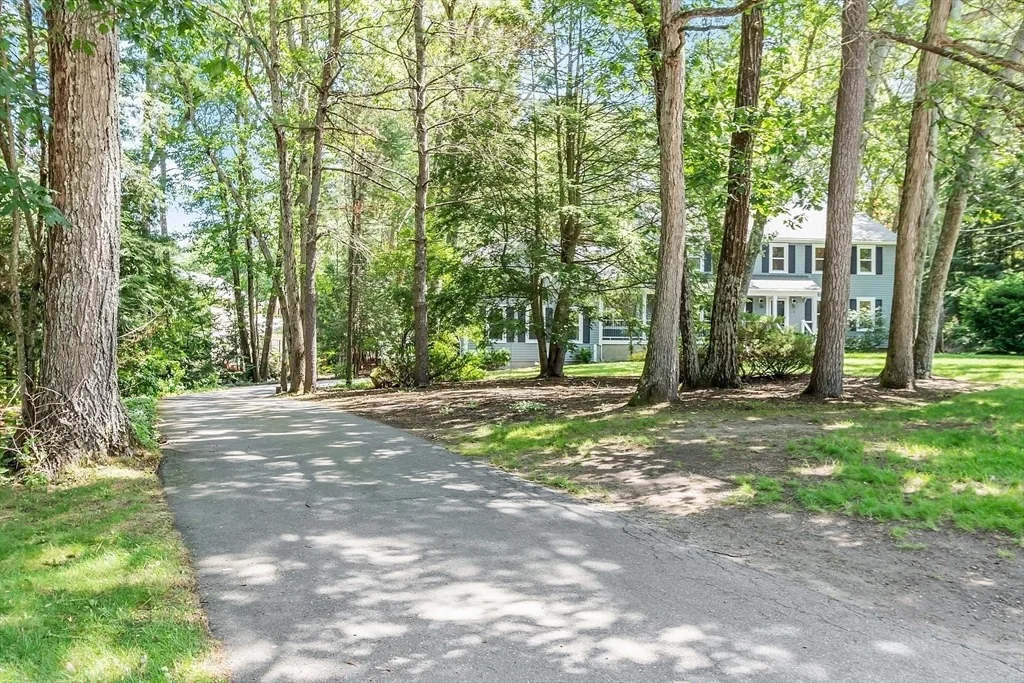 Photo of 6 Candida Ln