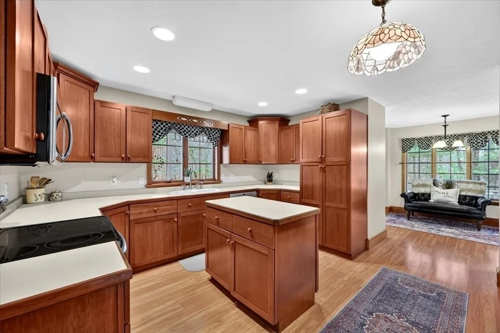 Photo of 17 Baltzer Dr