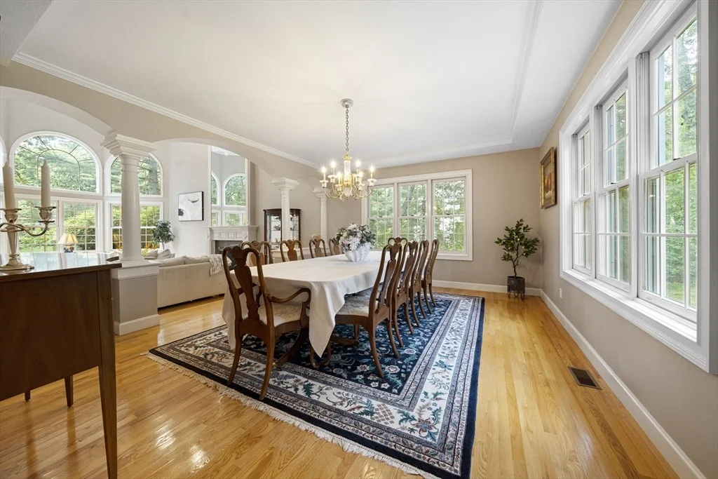 Photo of 89 Bridle Path