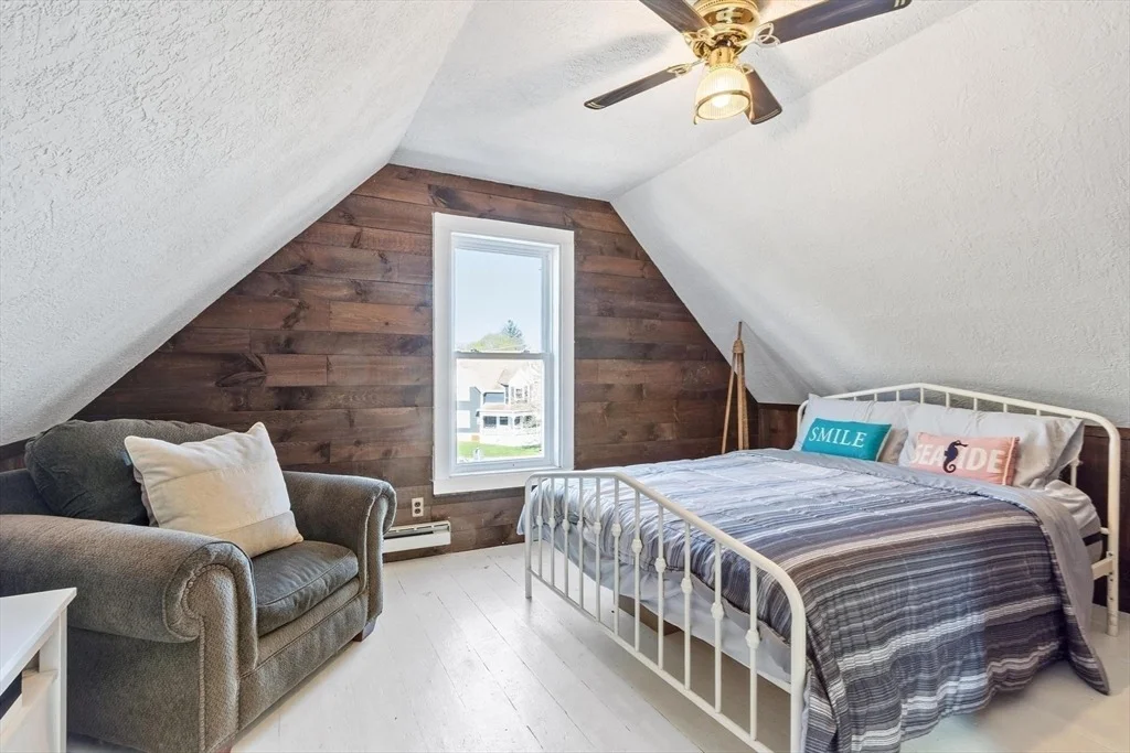 Photo of 10 Lake View Pl