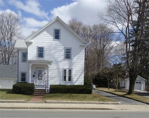 Photo of 637 Main Street