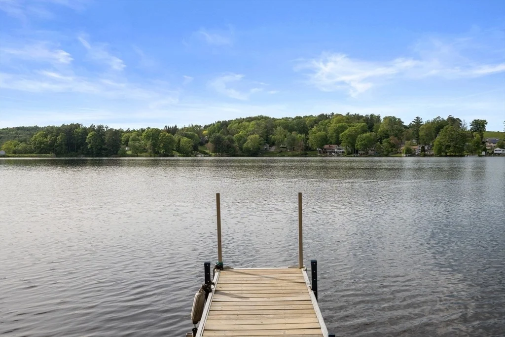Photo of 53 Oakland Dr