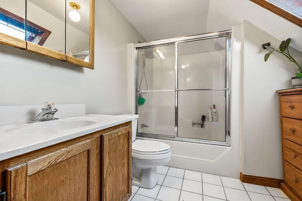 Photo of 7 Lothrop St