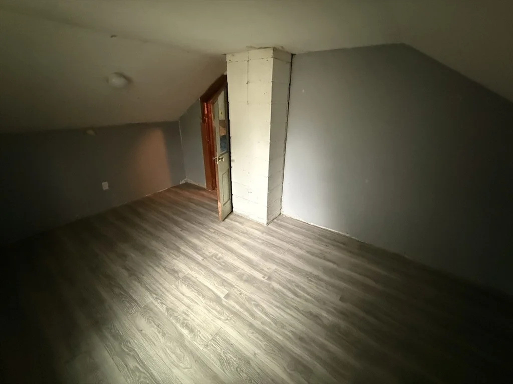 Photo of 16 Assonet Blvd