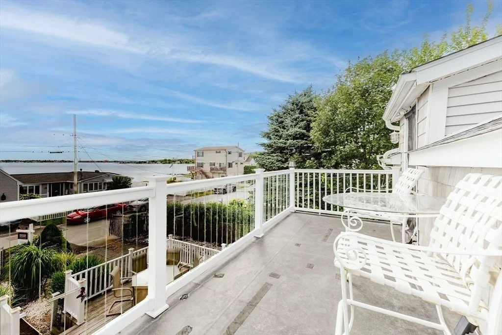 Photo of 54 Bayview Ave