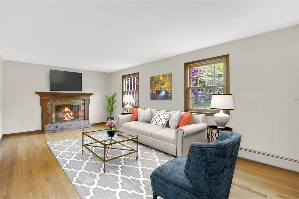 Photo of 6 Garden Ln