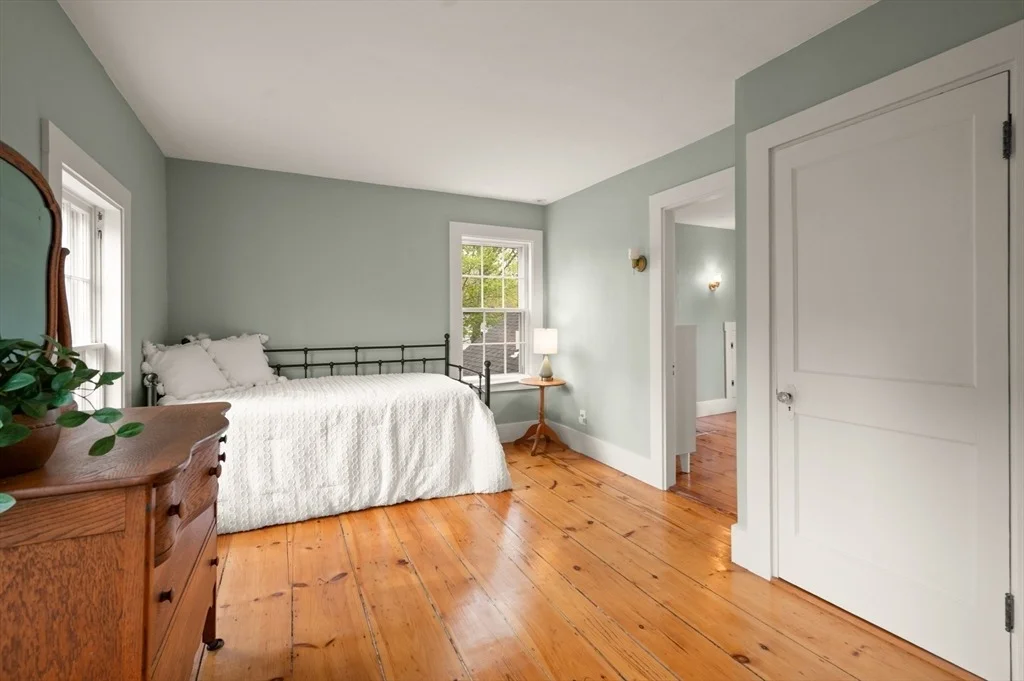 Photo of 115 Prescott Street